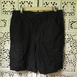 Men’s cargo shorts
